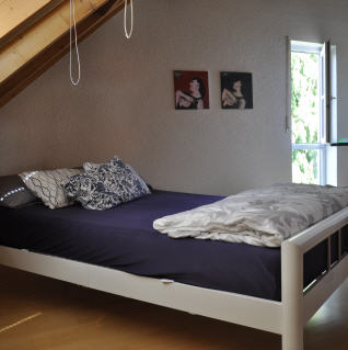 140x200cm Liegefläche und viel Raumfläche