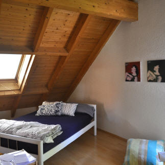 Zusätzliche 140x180 Schlafgelegenheit ist möglich